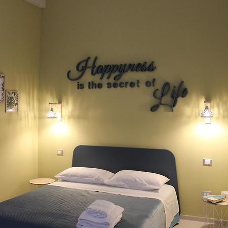 Happynesshouse_Locazione Turistica Leilighet Trani Eksteriør bilde
