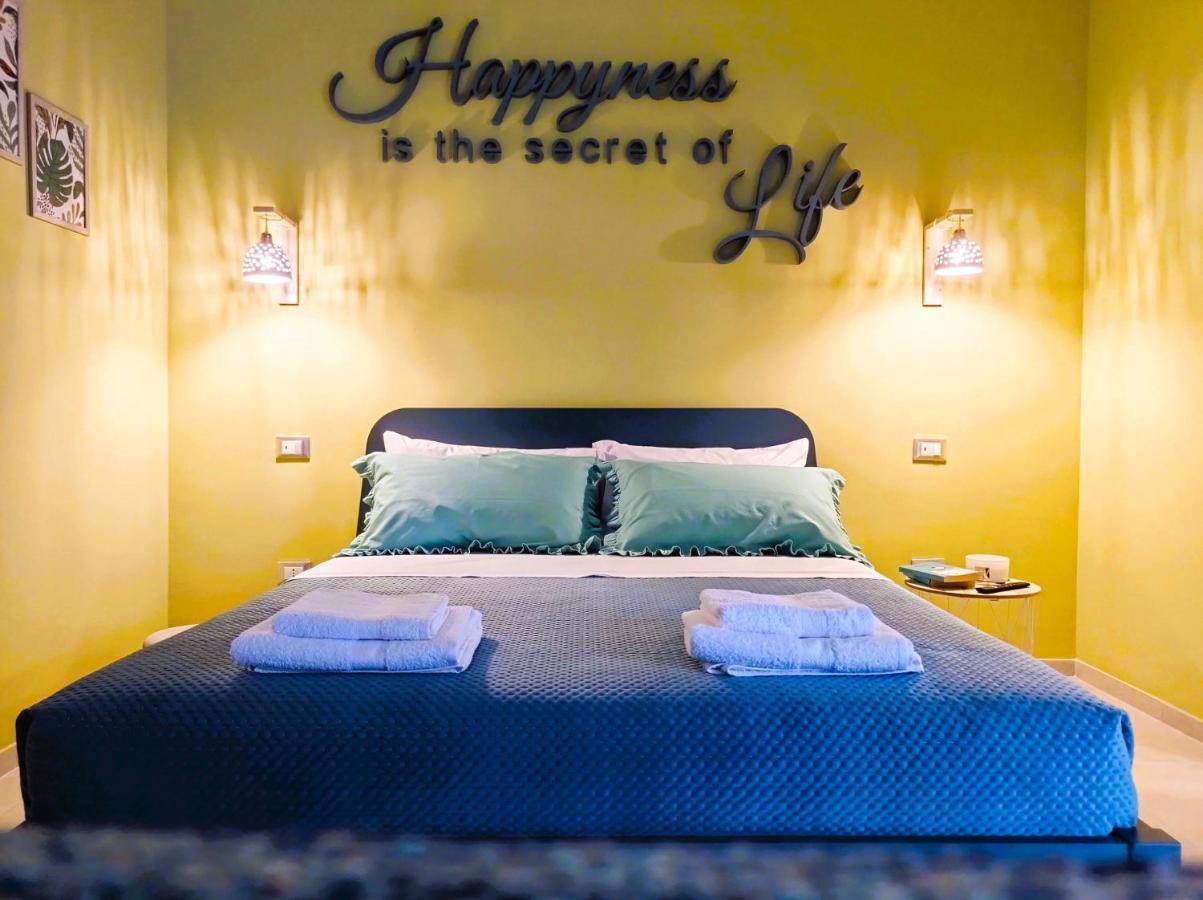 Happynesshouse_Locazione Turistica Leilighet Trani Eksteriør bilde