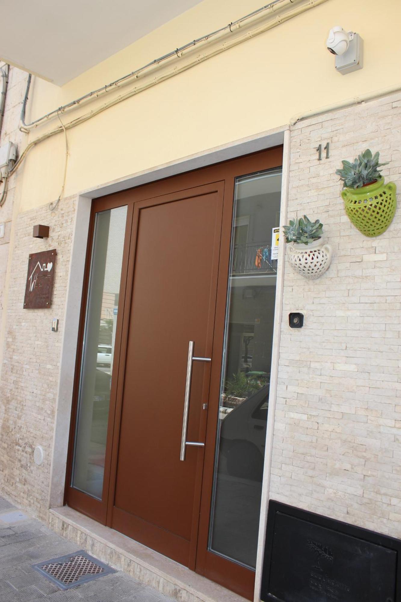 Happynesshouse_Locazione Turistica Leilighet Trani Eksteriør bilde