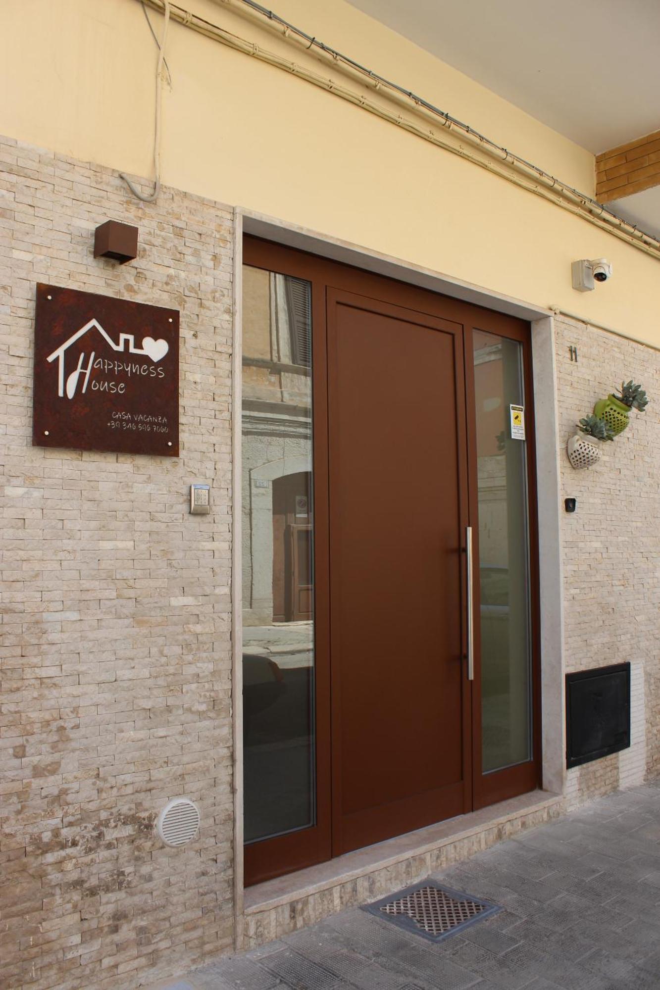 Happynesshouse_Locazione Turistica Leilighet Trani Eksteriør bilde